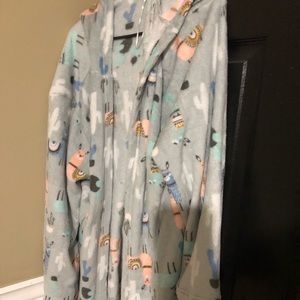 Llama Robe